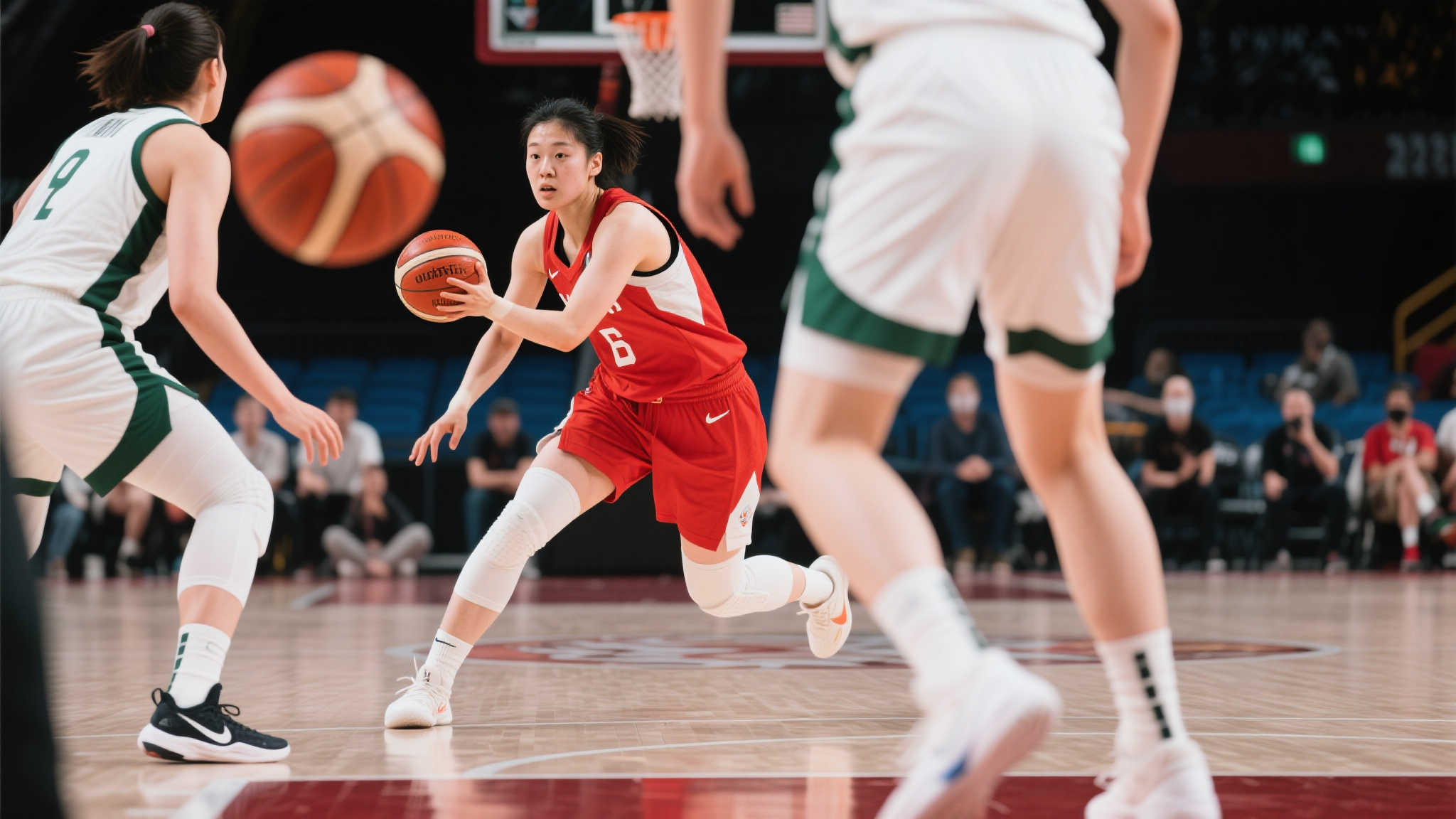 李月汝5中0仍受重用!0.5倍慢镜解析“4挡”助攻12分的关键作用 李月汝5中0仍受重用!0.5倍慢镜解析“4挡”助攻12分的关键作用